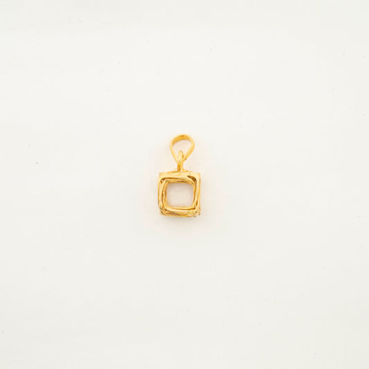 Vertex Vault Pendant
