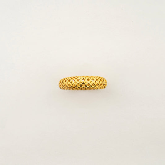 Sculptyx Domaris Solis handcrafted 18K gold domed textured band ring featuring a refined woven surface and contemporary design.
