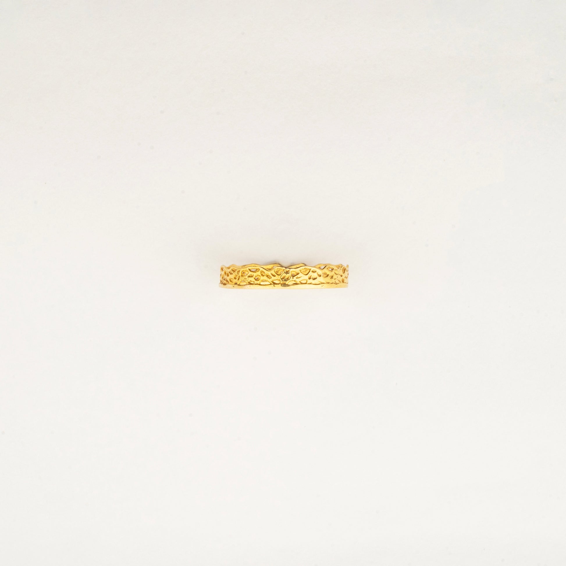 Sculptyx Ethereal Lace handcrafted 18K lightweight gold ring featuring an elegant textured openwork design inspired by flowing lace.