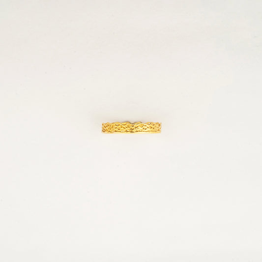 Sculptyx Ethereal Lace handcrafted 18K lightweight gold ring featuring an elegant textured openwork design inspired by flowing lace.